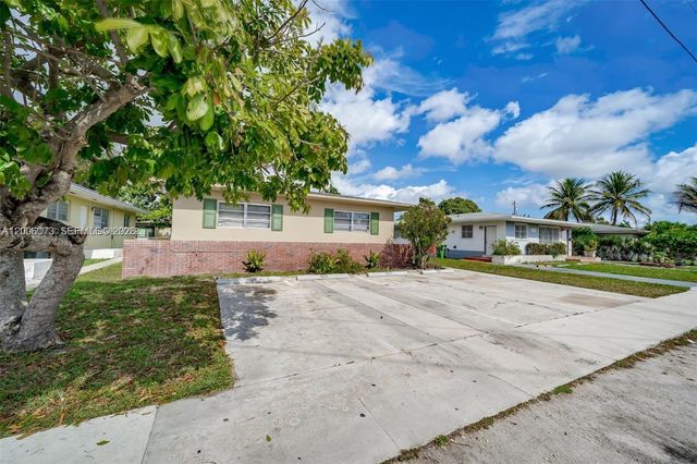 1225 NE 136th Ter 1225, North Miami, FL 33161