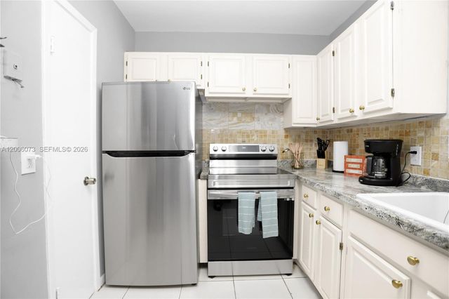 1225 NE 136th Ter 1225, North Miami, FL 33161