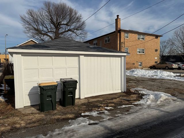 7907 W Grand Avenue, Elmwood Park, IL 60707