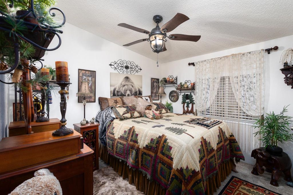 Image 20 of property listing at 8701 Highway 41 # 44, Fresno, CA 93720