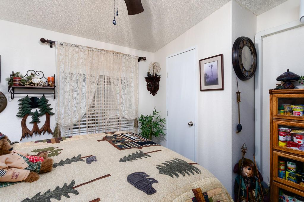 Image 21 of property listing at 8701 Highway 41 # 44, Fresno, CA 93720