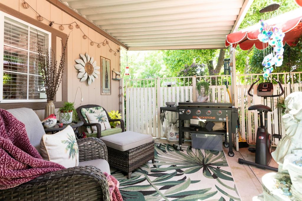 Image 31 of property listing at 8701 Highway 41 # 44, Fresno, CA 93720