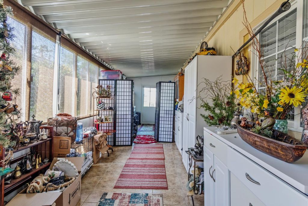 Image 34 of property listing at 8701 Highway 41 # 44, Fresno, CA 93720