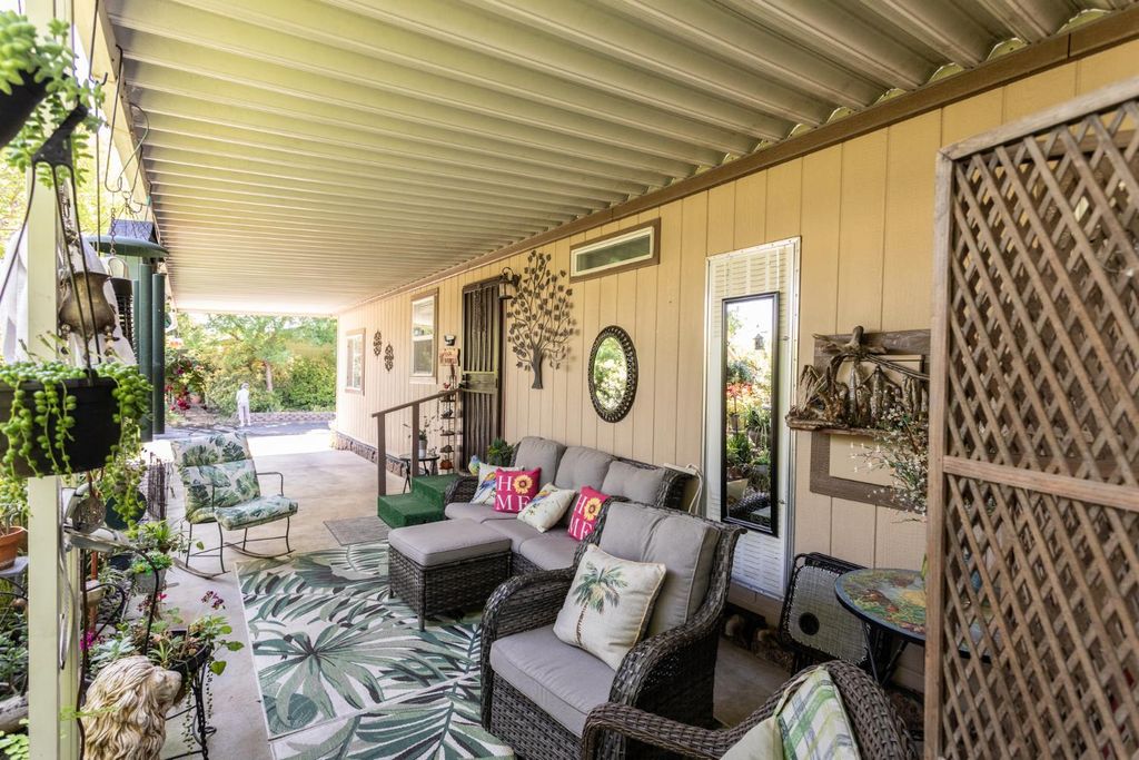 Image 44 of property listing at 8701 Highway 41 # 44, Fresno, CA 93720