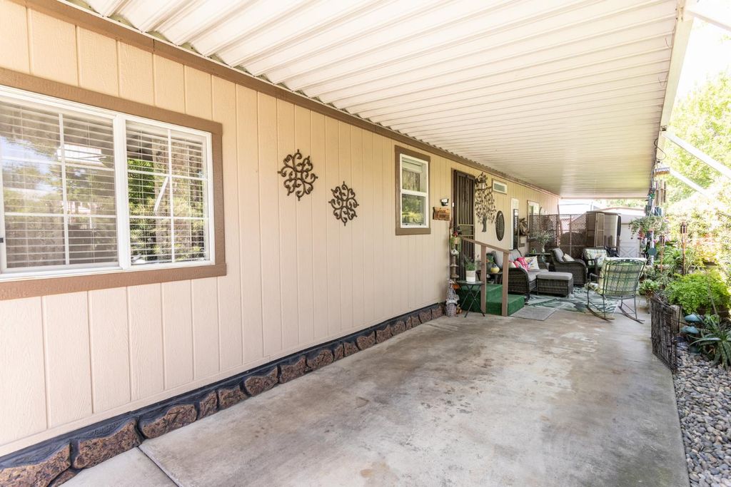 Image 47 of property listing at 8701 Highway 41 # 44, Fresno, CA 93720