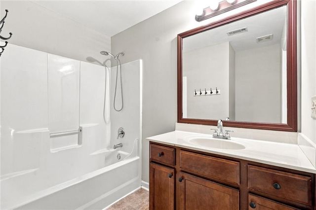 5335 Redfield Way, Cumming, GA 30028