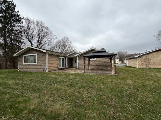 8030 Leaver Avenue NW, Canal Fulton, OH 44614