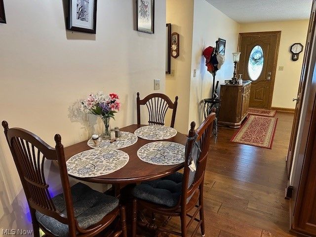 8030 Leaver Avenue NW, Canal Fulton, OH 44614