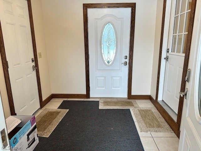 8030 Leaver Avenue NW, Canal Fulton, OH 44614