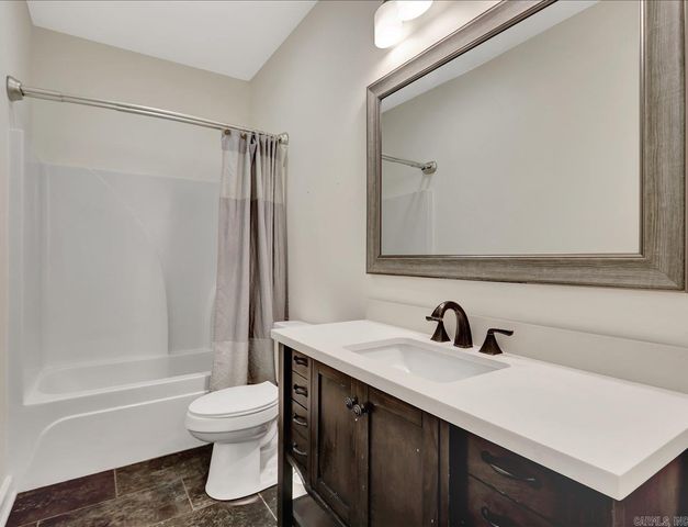 228 Fox Chase Circle, Hot Springs, AR 71913