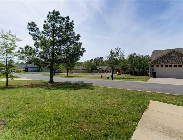 228 Fox Chase Circle, Hot Springs, AR 71913
