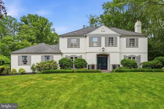 736 GOVERNOR CIR, Newtown Square, PA 19073