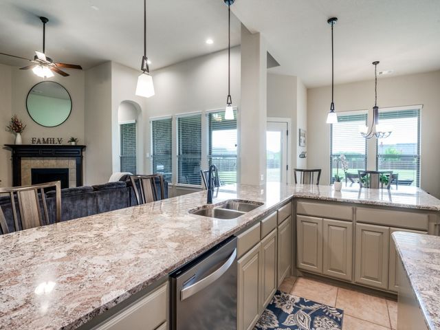 5640 Sunset Ridge, Midlothian, TX 76065