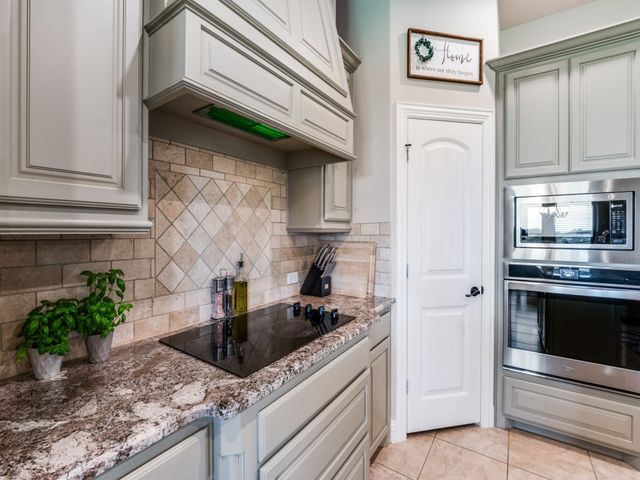 5640 Sunset Ridge, Midlothian, TX 76065