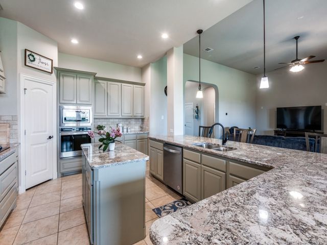 5640 Sunset Ridge, Midlothian, TX 76065