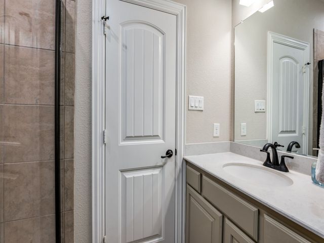 5640 Sunset Ridge, Midlothian, TX 76065