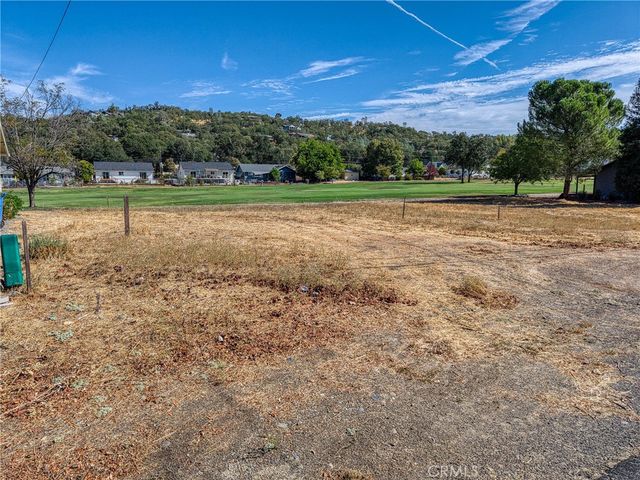 18860 Deer Hollow Rd, Hidden Valley Lake, CA 95467