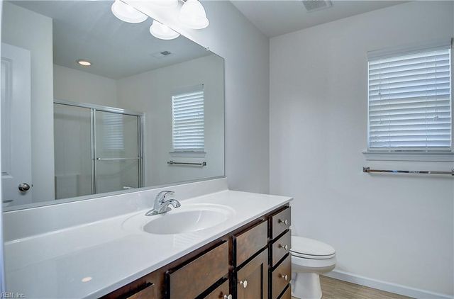 1121 Kinderly LN, Chesapeake, VA 23320