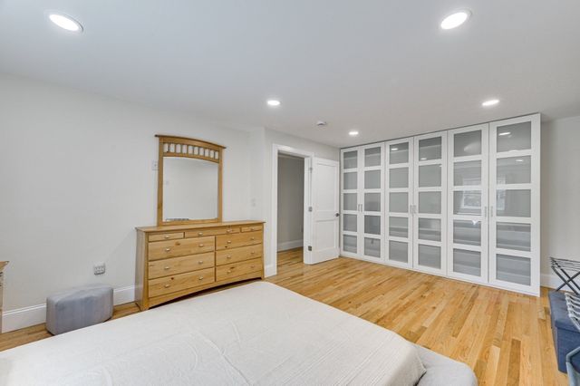 4 Ripley Road, Hull, MA 02045