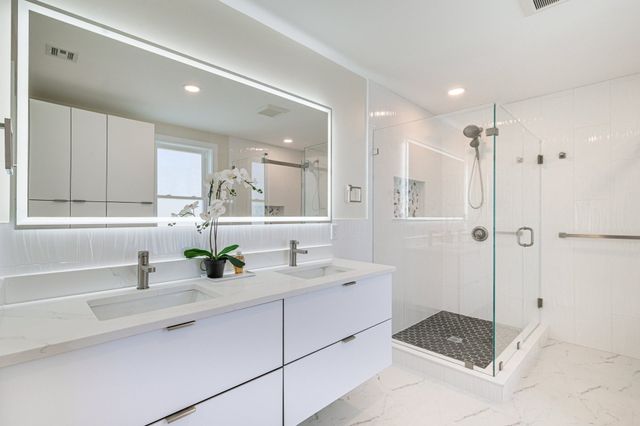4 Ripley Road, Hull, MA 02045