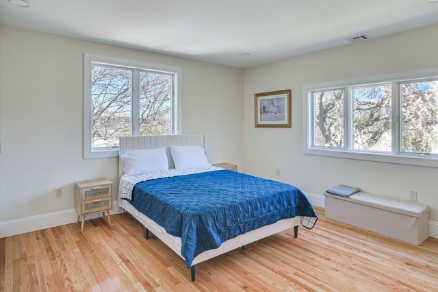 4 Ripley Road, Hull, MA 02045