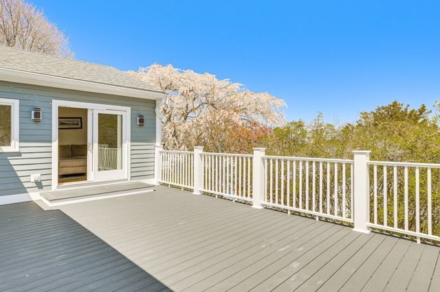 4 Ripley Road, Hull, MA 02045