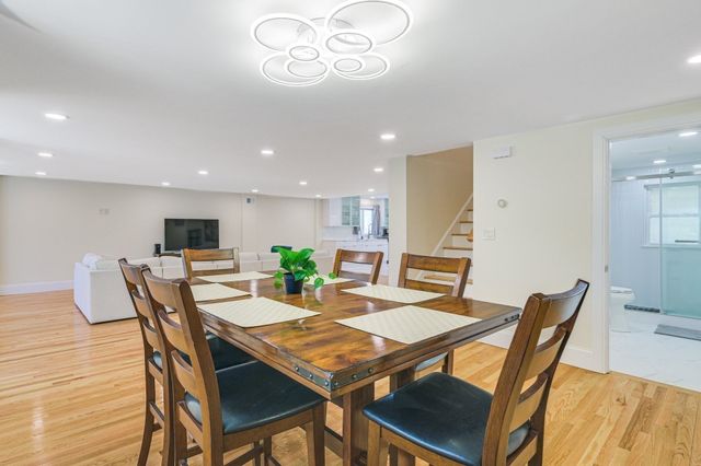 4 Ripley Road, Hull, MA 02045