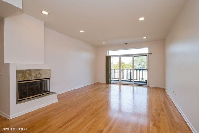 2040 W BELMONT Avenue 407, Chicago, IL 60618