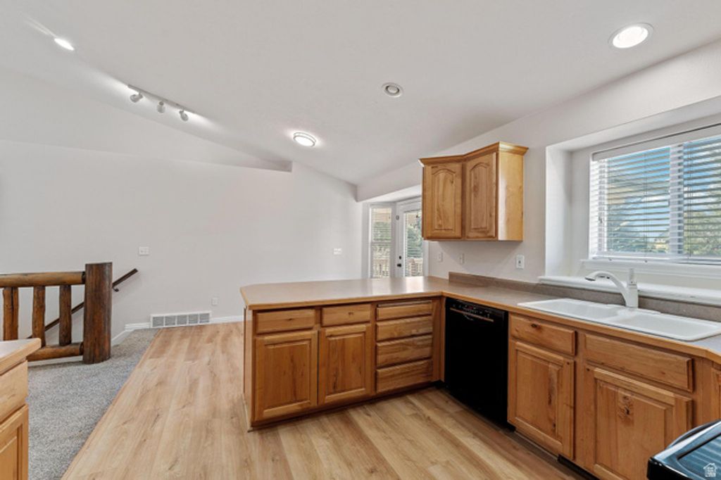 Image 5 of property listing at 1125 N 1270 E, American Fork, UT 84003