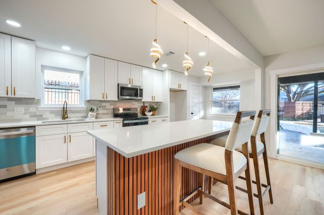 1712 Cathedral Drive, Plano, TX 75023