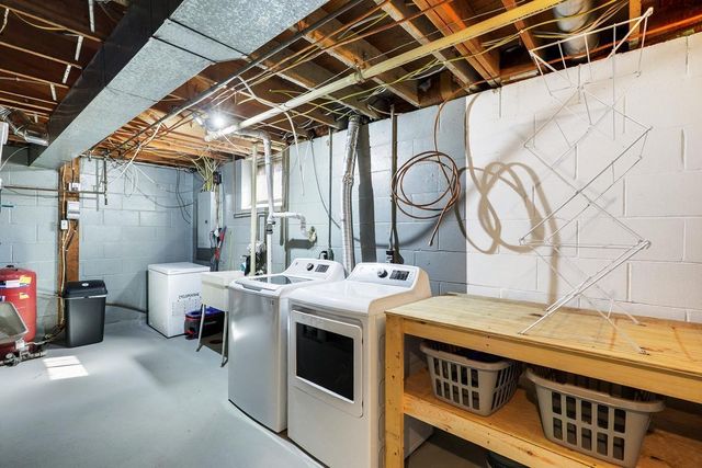 18316 Everglade Drive NE, Wyoming, MN 55092