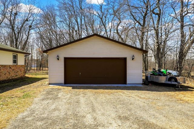 18316 Everglade Drive NE, Wyoming, MN 55092