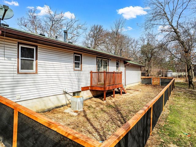 18316 Everglade Drive NE, Wyoming, MN 55092