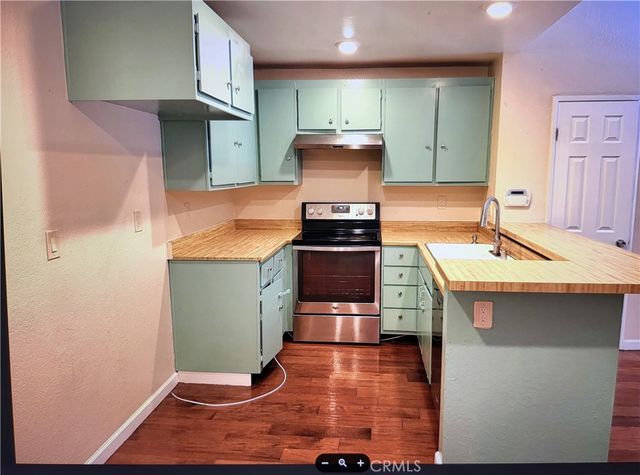 25011 Peachland Avenue 229, Newhall, CA 91321
