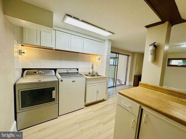 3007 OLIVER ST NW, Washington, DC 20015