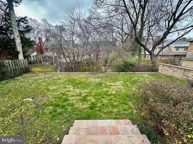 3007 OLIVER ST NW, Washington, DC 20015