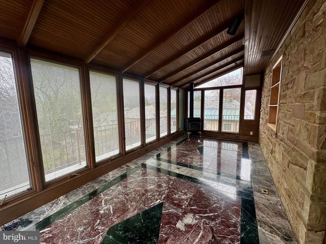 3007 OLIVER ST NW, Washington, DC 20015