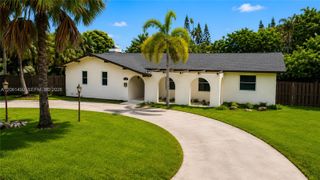 8601 SW 174th Street, Palmetto Bay, FL 33157
