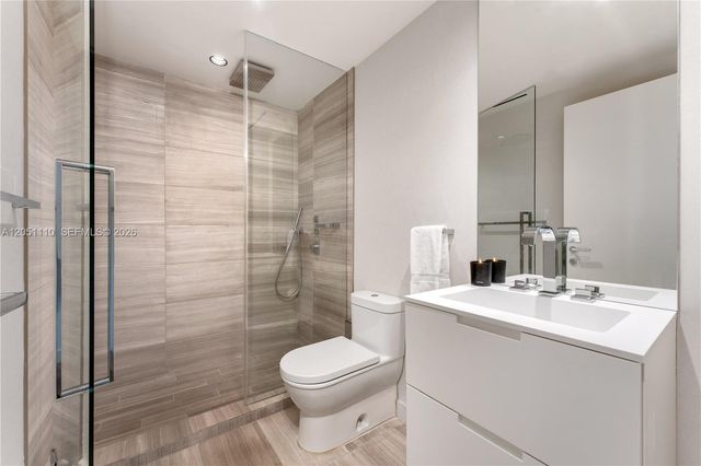 4701 N Meridian Ave 421, Miami Beach, FL 33140