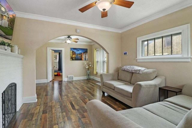 7519 29th AVENUE, Kenosha, WI 53143