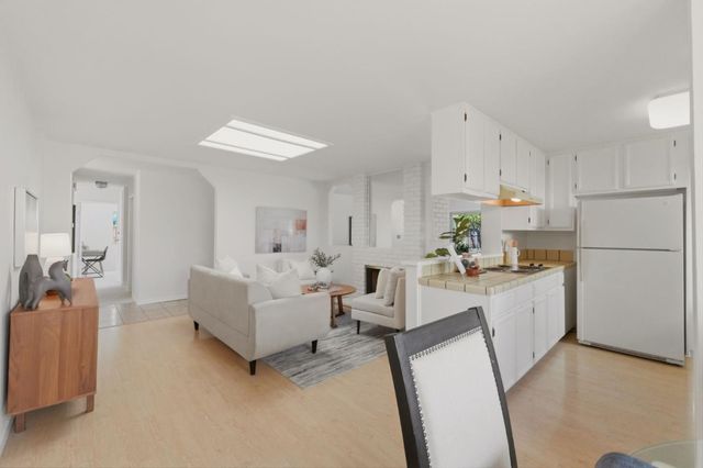 7577 Bollinger Road, Cupertino, CA 95014