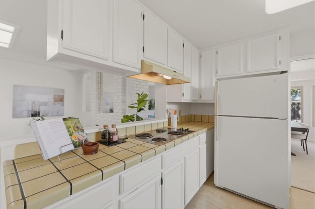 7577 Bollinger Road, Cupertino, CA 95014