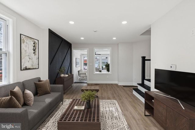 1131 S 53RD ST, Philadelphia, PA 19143