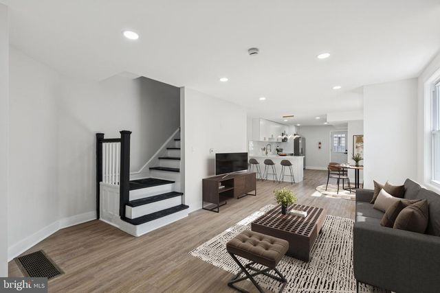 1131 S 53RD ST, Philadelphia, PA 19143