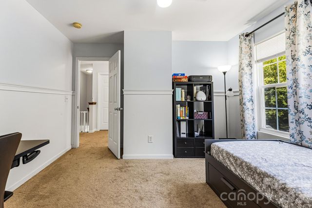 4816 Delprado Circle, Charlotte, NC 28216