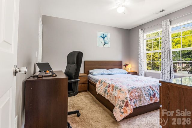 4816 Delprado Circle, Charlotte, NC 28216