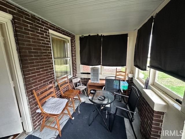 1714 S Twyckenham Drive, South Bend, IN 46613