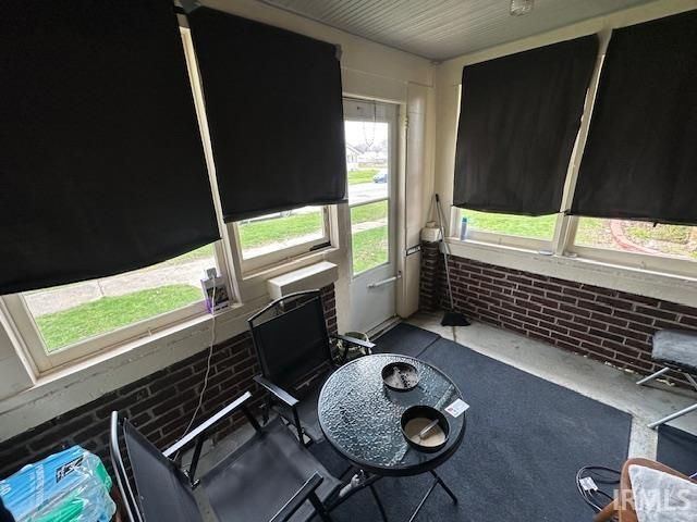 1714 S Twyckenham Drive, South Bend, IN 46613