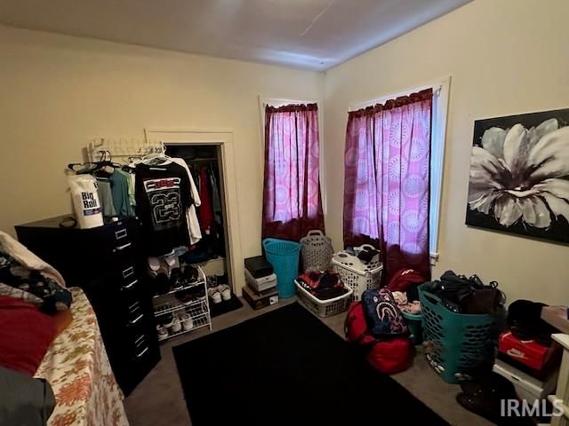 1714 S Twyckenham Drive, South Bend, IN 46613