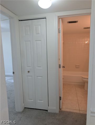 7050 Nantucket CIR 4, North Fort Myers, FL 33917